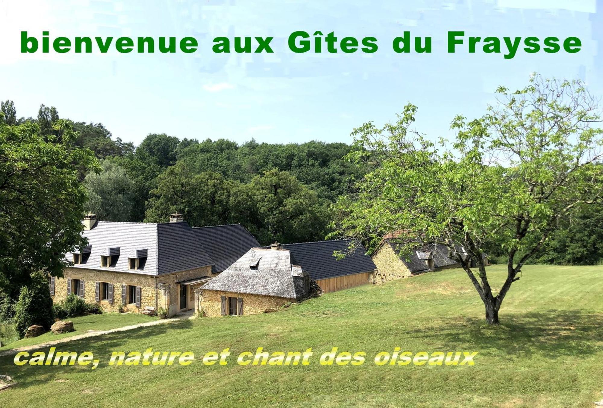 Les Gites Du Fraysse, Au Paradis Des Oiseaux Montignac-Lascaux Ngoại thất bức ảnh